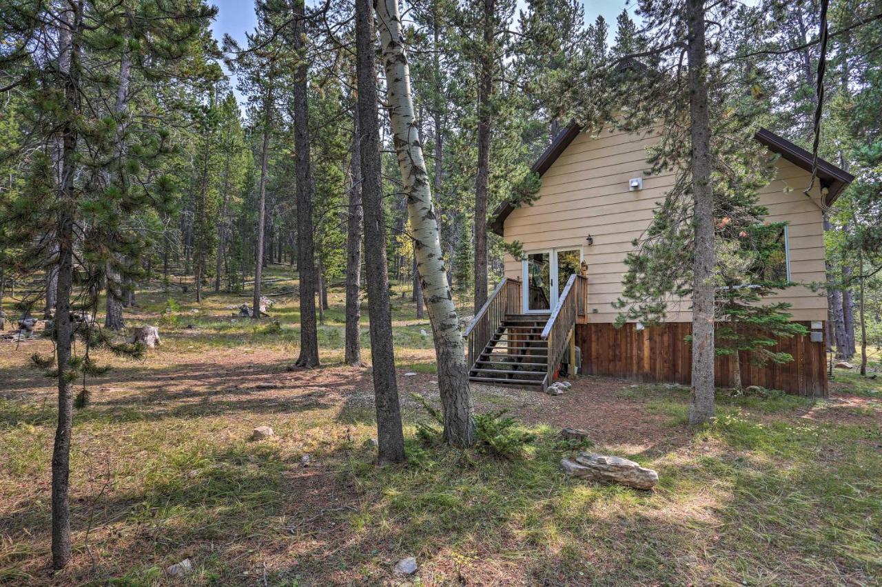 °SECLUDED CASPER MTN CABIN FIRE PIT, 12 MI TO TOWN CRIMSON DAWN, WY ...